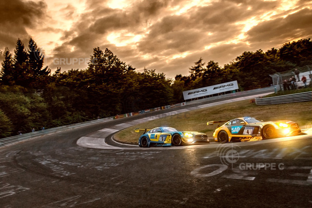 24hNbr18_0203556AY-1 | (5): Mercedes-AMG Team Black Falcon Yelmer Buurman, Thomas Jäger, Jan Seyffarth, Luca StolzMercedes-AMG GT3(4): Mercedes-AMG Team Black FalconMaro Engel, Adam Christodoulou, Manuel Metzger, Dirk MüllerMercedes-AMG GT3 - Realisiert mit Pictrs.com