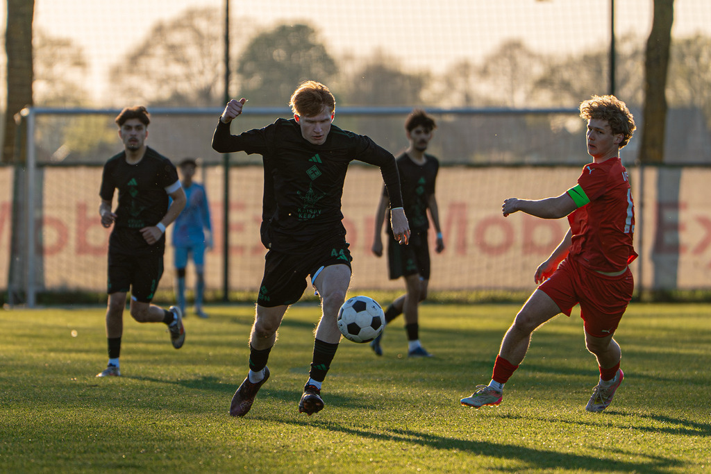 Fußball I A-Junioren I Saison 2025-2026 I VFL Oythe - SFN Vechta I 07519 | jns.sportfotos - Realisiert mit Pictrs.com