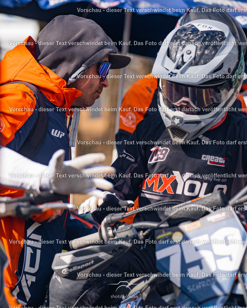 20260406_MSCHänchen-9132 | Sportfotografin aus Berlin-Brandenburg mit Fokus auf Motocross. Ich halte deine sportliche Leistung und echte Emotionen auf und neben der Strecke professionell fest. Entdecke die Fotos von deinem Rennen und bestelle sie direkt hier im Shop.