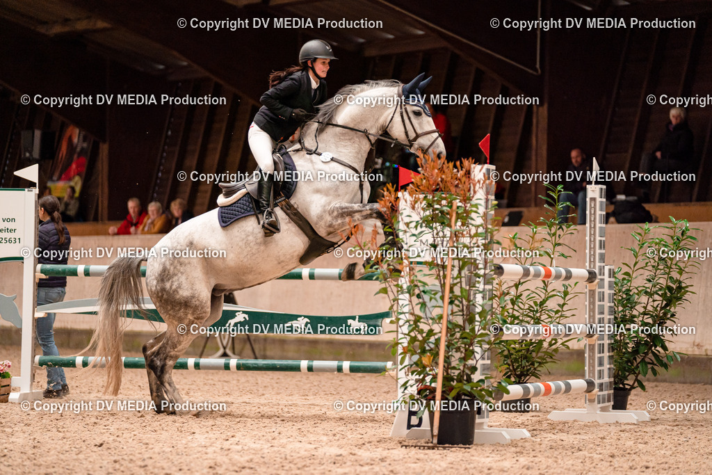 Springen Tag 1-554 | dv-media-shop - Realisiert mit Pictrs.com