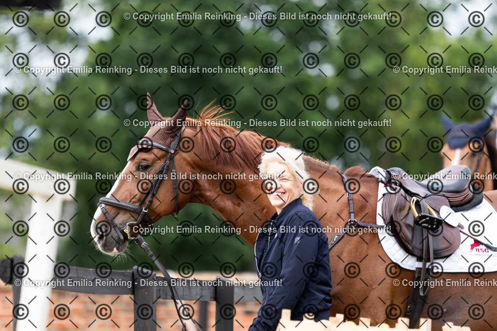 CL5A5484 | Emilia Reinking Fotografie - Realisiert mit Pictrs.com