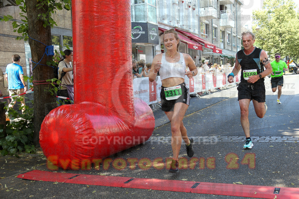 250621_1152_EX1_4192 | Sportfotografie im Rhein-Sieg Kreis, Köln, Bonn, NRW, Rheinland Pfalz, Hessen, etc. Unser Tätigkeitsfeld umfasst den Laufsport vom Volkslauf über den Marathon, Duathlon, Triathon bis zum Ultralauf wie Kölnpfad Ultra oder Schindertrail.