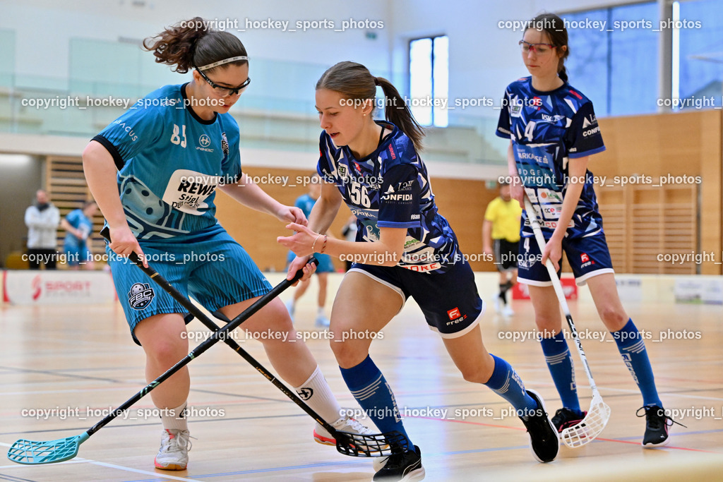 VSV Unihockey Damen vs. FCB München | #85 Sara Pilaski FCB München, #56 Eleni Huber VSV Unihockey, #4 Ronja Reschke VSV Unihockey, VSV Unihockey Damen vs. FCB München, VSV Unihockey Damen vs. FCB München am 24.01.2026 in Villach (Ballspielhalle St. Martin), Austria, (Photo by Bernd Stefan)