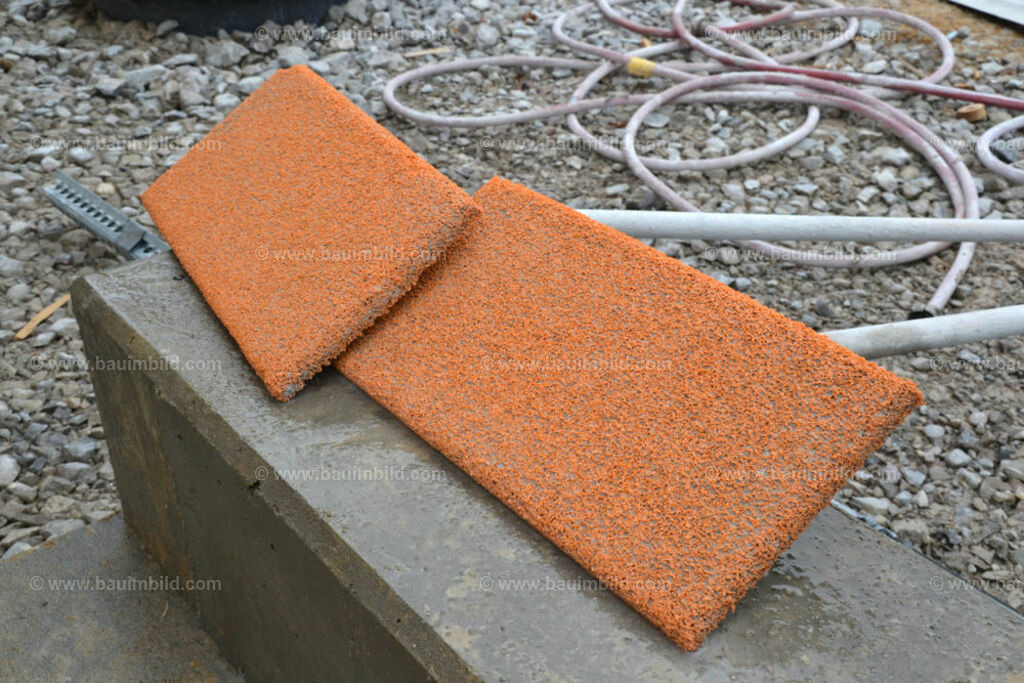 bib-lg18-putzarbeiten-0083 | Nach LV-Leistungsgruppen sortierte Detailfotos über den Bau eines Hauses. Alle Hausbau-Bilder direkt vom Urheber und Autor der Website Haus-Selber-Bauen.com