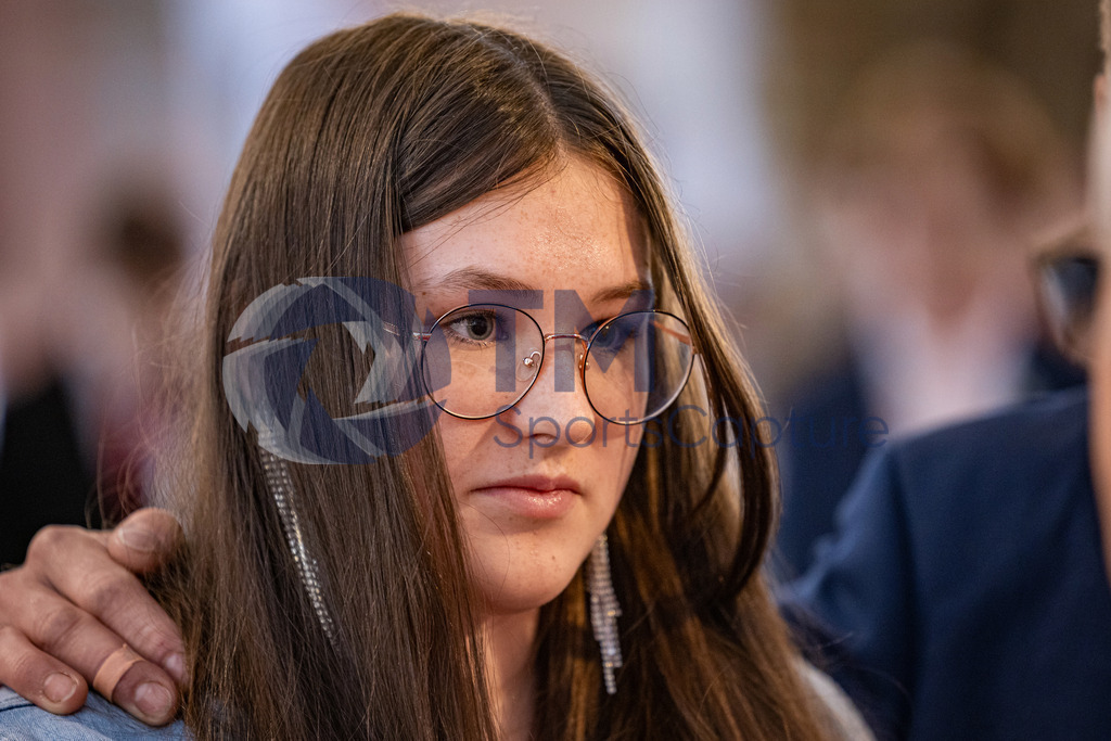 RR5M7462 | Firmung Klagenfurt-Dom 19.05.2024 8 Uhr