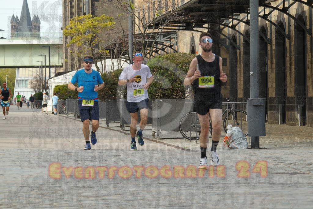 250920_1515_EV4_8295 | Sportfotografie im Rhein-Sieg Kreis, Köln, Bonn, NRW, Rheinland Pfalz, Hessen, etc. Unser Tätigkeitsfeld umfasst den Laufsport vom Volkslauf über den Marathon, Duathlon, Triathon bis zum Ultralauf wie Kölnpfad Ultra oder Schindertrail.