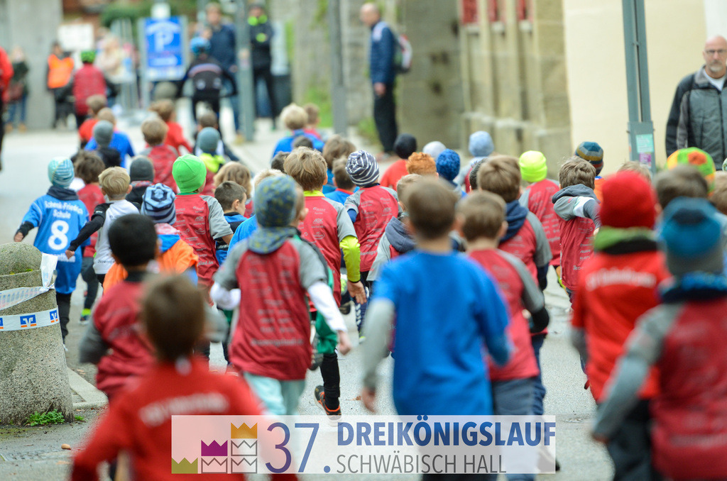 AOK JuniorCup 400m | 3Koenigslauf 2023 - Realisiert mit Pictrs.com