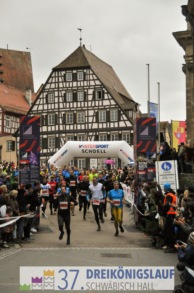 VR Bank Hauptlauf 10000m | 3 Koenigslauf 2023 - Realisiert mit Pictrs.com