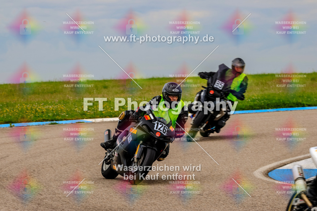 MotoTeam-2319 | Hier findet Ihr Bilder von Touristenfahrten auf der Nürburgring Nordschleife oder von anderen Veranstaltungen die ich besucht habe. Viel Spass beim Durch Schauen 