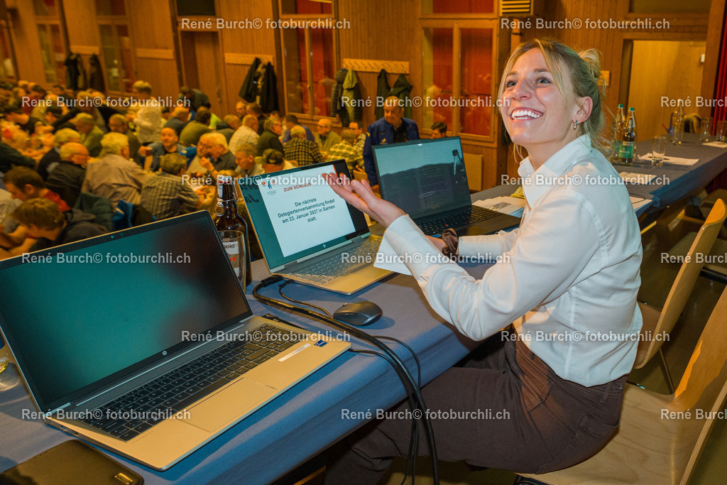 BUR09698 | René Burch leidenschaftlicher Fotograf aus Kerns in Obwalden.  Hier finden sie Sport, Landschaft und Natur Fotografie.
 - Realisiert mit Pictrs.com