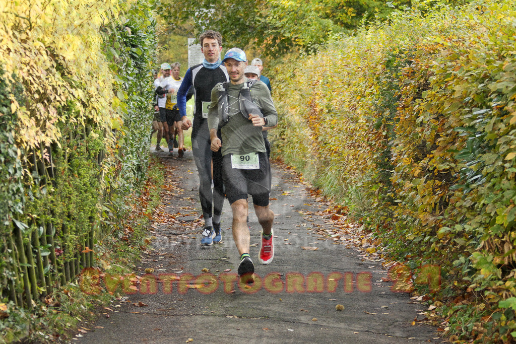 251026_1004_EV4_3895 | Sportfotografie im Rhein-Sieg Kreis, Köln, Bonn, NRW, Rheinland Pfalz, Hessen, etc. Unser Tätigkeitsfeld umfasst den Laufsport vom Volkslauf über den Marathon, Duathlon, Triathon bis zum Ultralauf wie Kölnpfad Ultra oder Schindertrail.