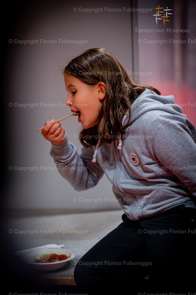 Promo-73 | "Fussifoto.com – Ihr Ansprechpartner für hochwertige Fotografie! Entdecken Sie kreative Bilder und professionelle Dienstleistungen. Kontaktieren Sie uns für Ihre Projekte!"