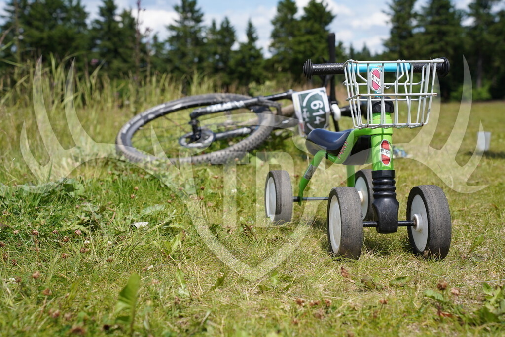 DSC05789 | Fotogalerie der Treibjagd im Dunkelwald - Dein MTB Etappenrennen im Erzgebirge - Realisiert mit Pictrs.com