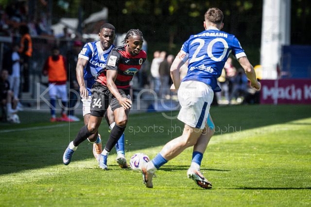 German 3rd Division, Viktoria Koeln vs. Energie Cottbus, 26.04.2026 | KOELN, GERMANY - APRIL 26, 2026:  Frank Ronstadt (FC Viktoria Koeln, 34) against  during the 3rd division match on gameday 35 between Viktoria Koeln vs. Energie Cottbus at the Sportpark Hoehenberg on April 26, 2026 in Koeln, Germany. DFL REGULATIONS PROHIBIT ANY USE OF PHOTOGRAPHS AS IMAGE SEQUENCES AND/OR QUASI-VIDEO.