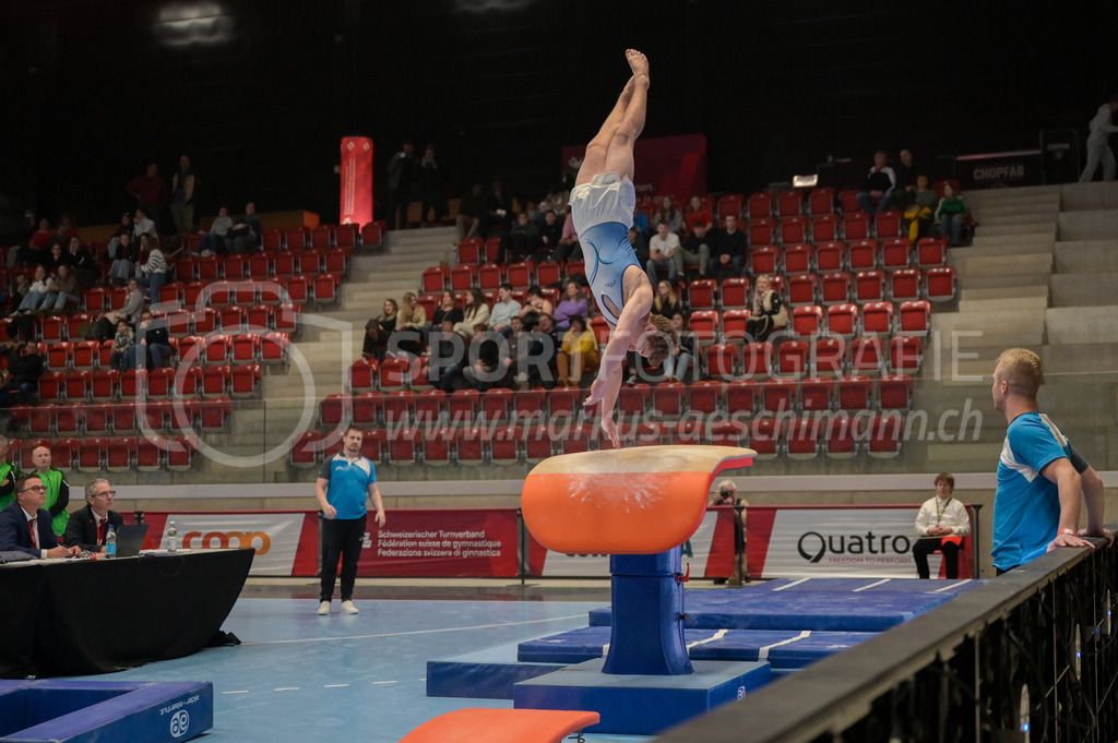 Schweizer Meisterschaften Kunstturnen Mannschaften Männer (A) - 22. November 2025 | Schweizer Meisterschaften Kunstturnen Mannschaften Männer (A)AXA Arena, WinterthurBild: Sportfotografie Markus Aeschimann | www.markus-aeschimann.ch - Realisiert mit Pictrs.com