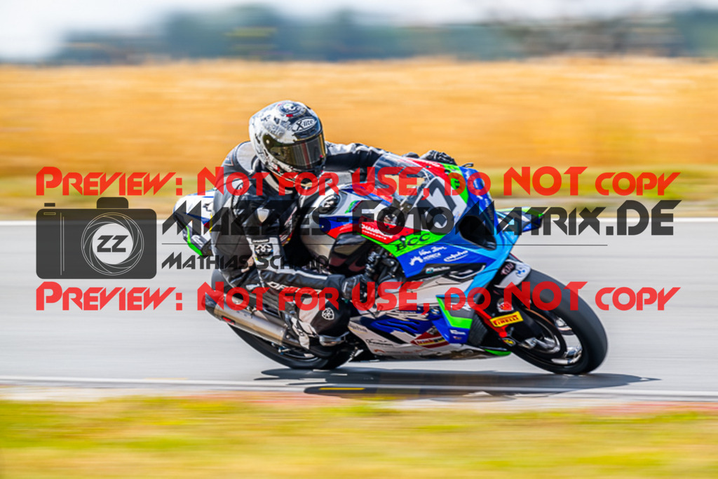MaZZes_Fotomatrix_20230722_6007705_8053 | PRO SUPERSTOCK