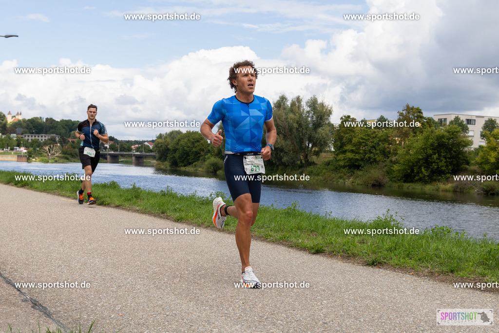 AR7_2283 | 34.REGENSBURG TRIATHLON 2025 #tristar_regensburg #regensburgtriathlon #triathlonregensburg #tristar #yourpictrs #sportshot_your_pictrs @Sportshotphotography @triathlonbundesliga