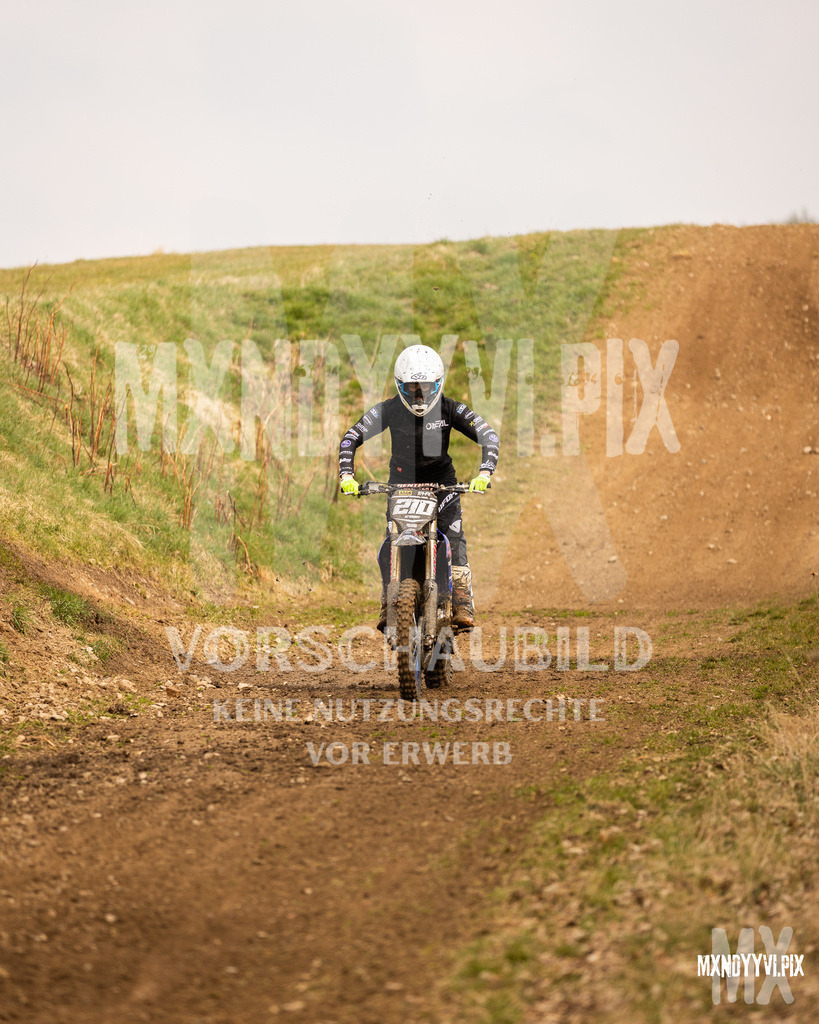 866A0577 | mxndyyvipix