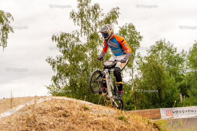 BayBMX2026-04976 | Fotogalerie von Thomas Dettweiler mit Eventbildern und lizenzfreien Fotos. Perfekt als Wandbild, für Büro, Website oder private Nutzung. - Realisiert mit Pictrs.com