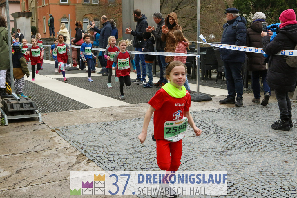 AOK JuniorCup 400m | 3Koenigslauf 2023 - Realisiert mit Pictrs.com