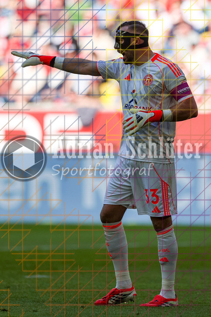 22.03.2026, GER, Fussball, Herren, 2. BL, Saison 2025/2026, Fortuna Düsseldorf - Hertha BSC Berlin | Florian Kastenmeier (Fortuna Düsseldorf) gestikuliert, Gestik 