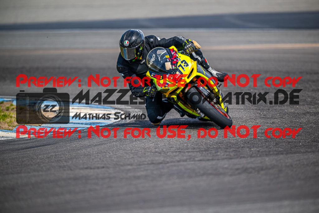 MaZZes_FotoMatrix_230410_7768 | ROT