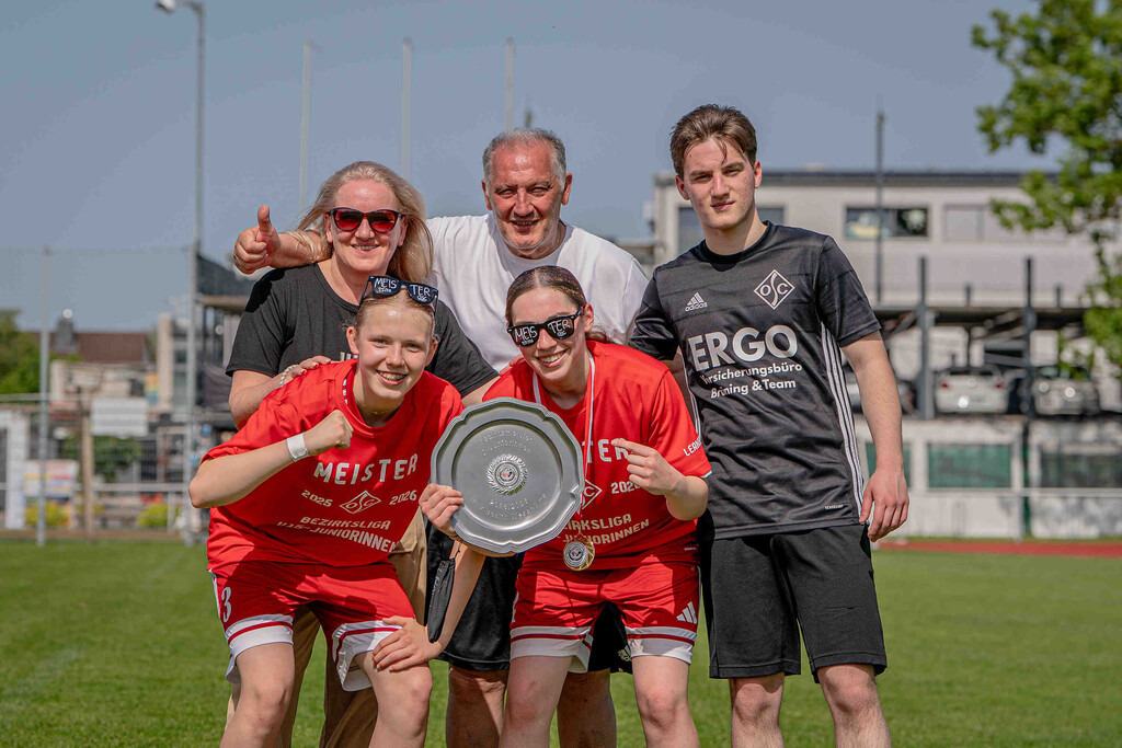 Fußball I C-Juniorinnen I Saison 2025-2026 I OSC U15 - Eltern und Geschwister I 11905 | jns.sportfotos - Realisiert mit Pictrs.com