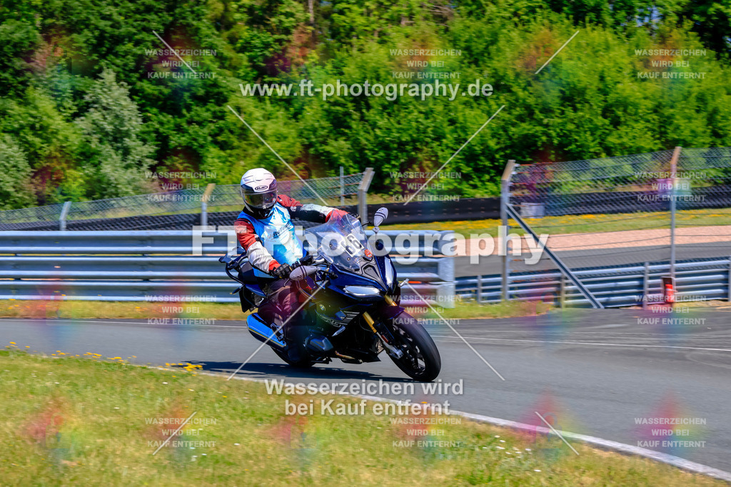 _TCM6775 | Hier findet Ihr Bilder von Touristenfahrten auf der Nürburgring Nordschleife oder von anderen Veranstaltungen die ich besucht habe. Viel Spass beim Durch Schauen 