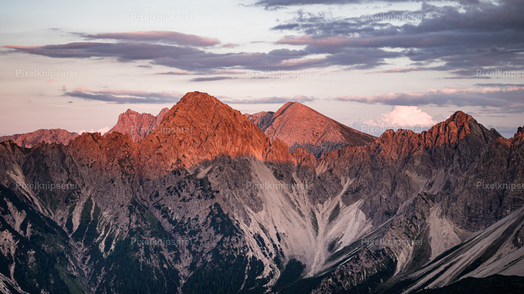 Tirols Hochplateau | Fotograf Tirol Imst Pixelknipserei - Realisiert mit Pictrs.com