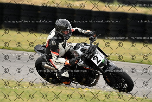 25bt02-1373 | markuskiefer.com - Realisiert mit Pictrs.com