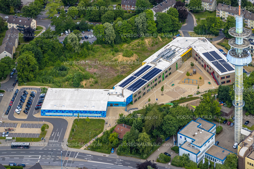 Velbert250601019 | Luftbild, Grundschule Kastanienallee, Fernmeldeturm Velbert (Telebert) Fernsehsender, Velbert, Ruhrgebiet, Nordrhein-Westfalen, Deutschland