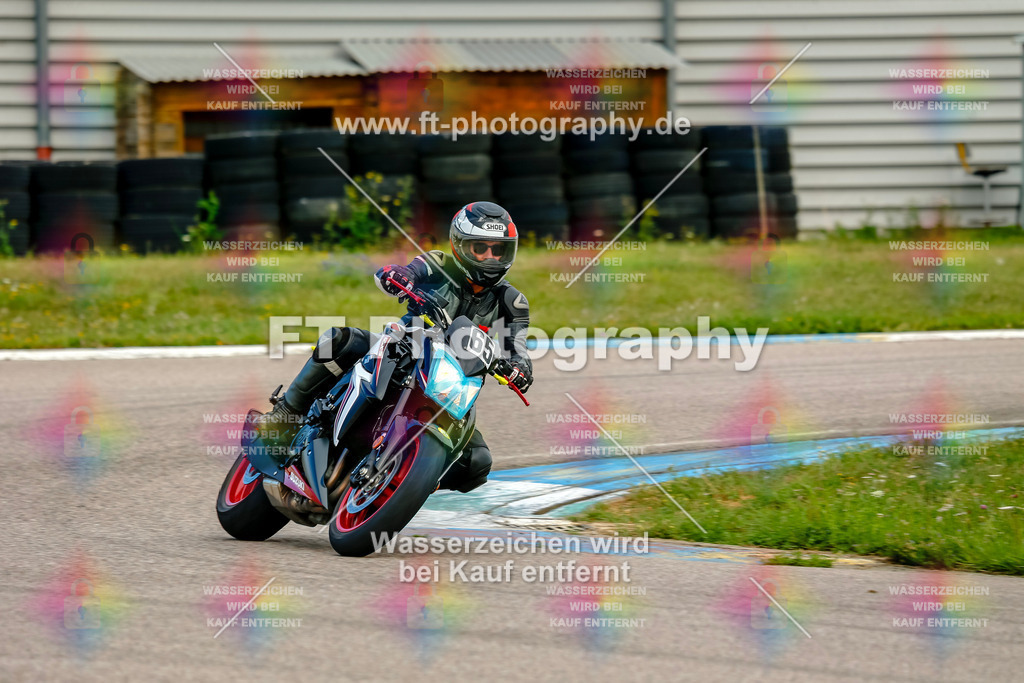 Chambley Juli-0045 | Hier findet Ihr Bilder von Touristenfahrten auf der Nürburgring Nordschleife oder von anderen Veranstaltungen die ich besucht habe. Viel Spass beim Durch Schauen 