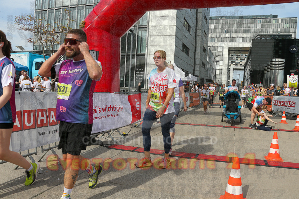 250920_1337_EX1_5869 | Sportfotografie im Rhein-Sieg Kreis, Köln, Bonn, NRW, Rheinland Pfalz, Hessen, etc. Unser Tätigkeitsfeld umfasst den Laufsport vom Volkslauf über den Marathon, Duathlon, Triathon bis zum Ultralauf wie Kölnpfad Ultra oder Schindertrail.