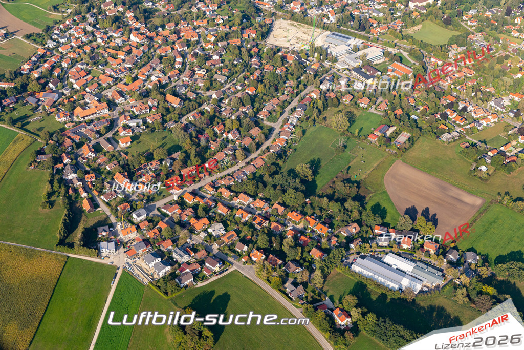 Aktuelles Luftbild von  Schondorf am Ammersee - Die Luftaufnahme wurde 2020 mittels UL-Flugzeug erstellt ( keine Drohne ) - hochauflösende Kamera-Systeme von  Canon -Beste Qualität - Für grossformatige Ausdrucke geeignet. Die Geschenkidee !