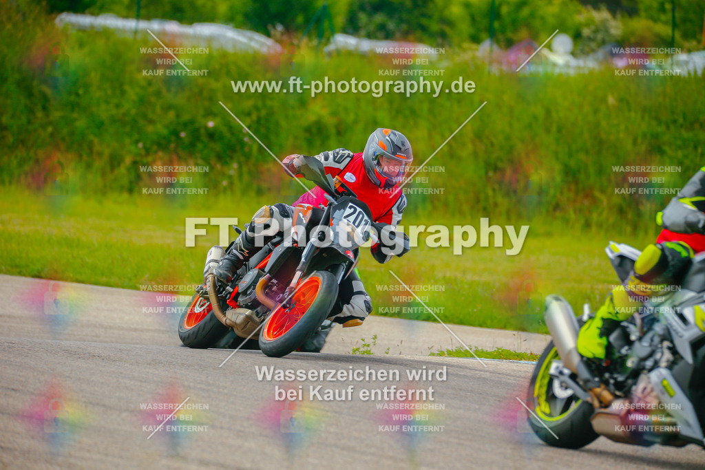 _MOT1380 | Hier findet Ihr Bilder von Touristenfahrten auf der Nürburgring Nordschleife oder von anderen Veranstaltungen die ich besucht habe. Viel Spass beim Durch Schauen 
