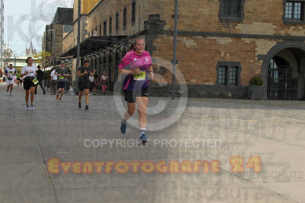 250920_1328_EV4_5698 | Sportfotografie im Rhein-Sieg Kreis, Köln, Bonn, NRW, Rheinland Pfalz, Hessen, etc. Unser Tätigkeitsfeld umfasst den Laufsport vom Volkslauf über den Marathon, Duathlon, Triathon bis zum Ultralauf wie Kölnpfad Ultra oder Schindertrail.