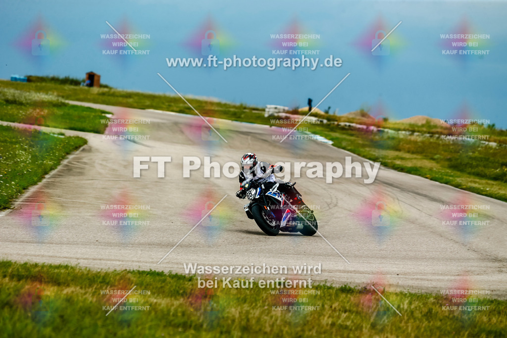 Chambley Juli-3017 | Hier findet Ihr Bilder von Touristenfahrten auf der Nürburgring Nordschleife oder von anderen Veranstaltungen die ich besucht habe. Viel Spass beim Durch Schauen 