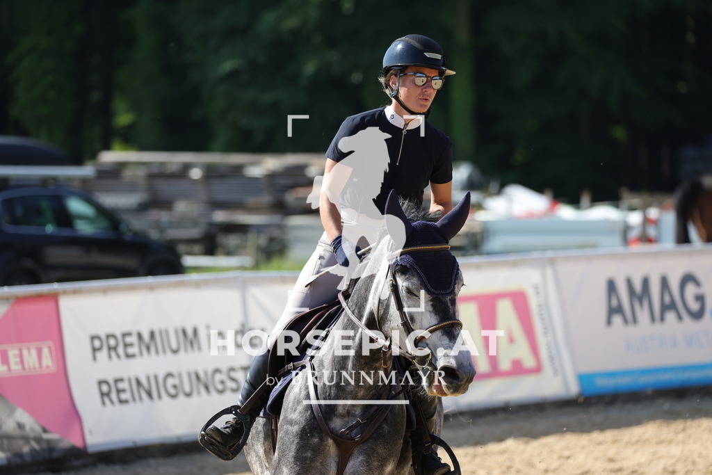 0P6A3619 | Willkommen bei Brunnmayr - Design & Fotografie – Ihrem Spezialisten für Reitturniere und Pferdeveranstaltungen in Oberösterreich, Salzburg und Bayern! Seit über 17 Jahren sind wir leidenschaftlich dabei.