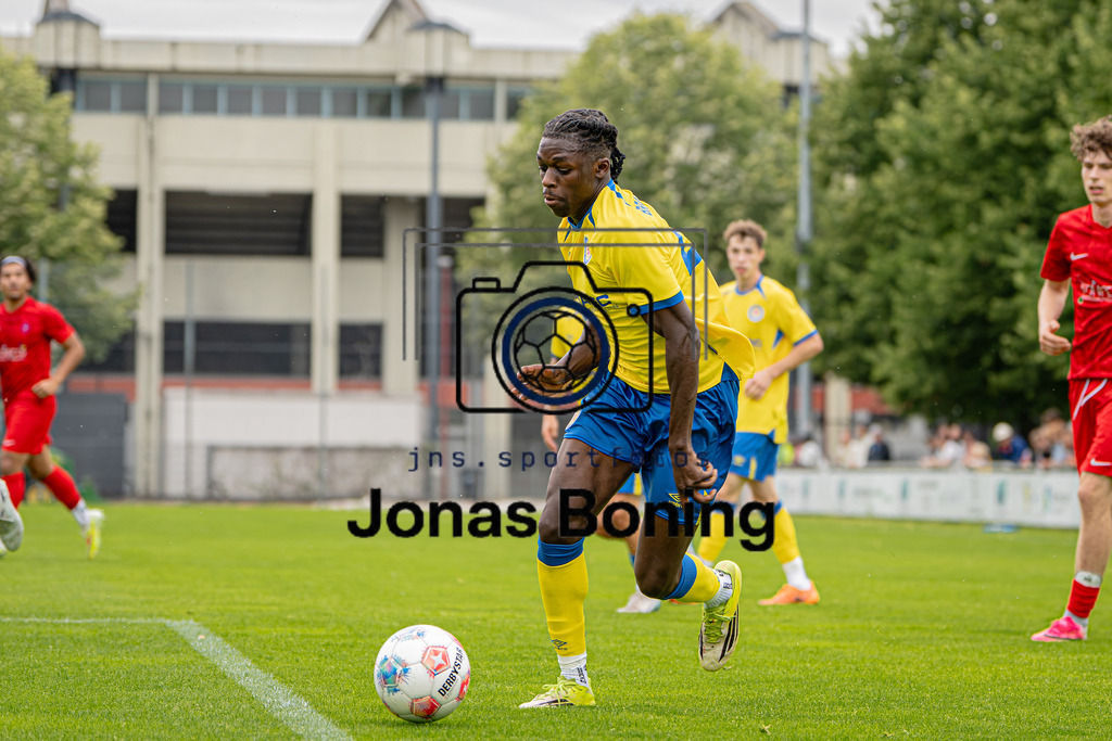Fußball I Herren I Saison 2026-2027 I Testspiel I Eintracht Braunschweig U23 - Blumenthaler SV I 0576 | jns.sportfotos - Realisiert mit Pictrs.com