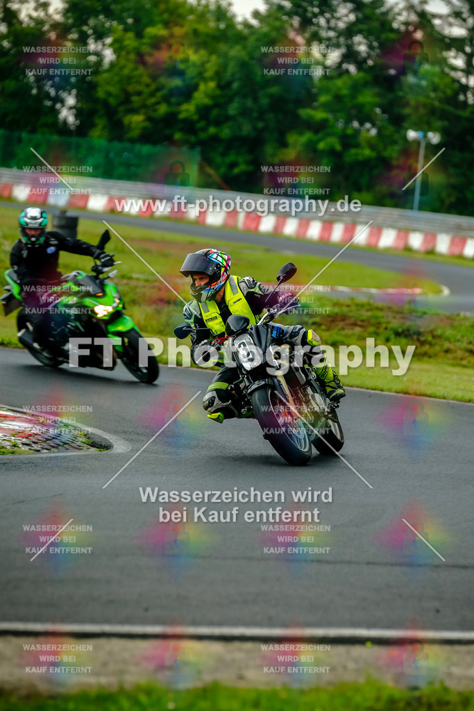 VBK-3930 | Hier findet Ihr Bilder von Touristenfahrten auf der Nürburgring Nordschleife oder von anderen Veranstaltungen die ich besucht habe. Viel Spass beim Durch Schauen 