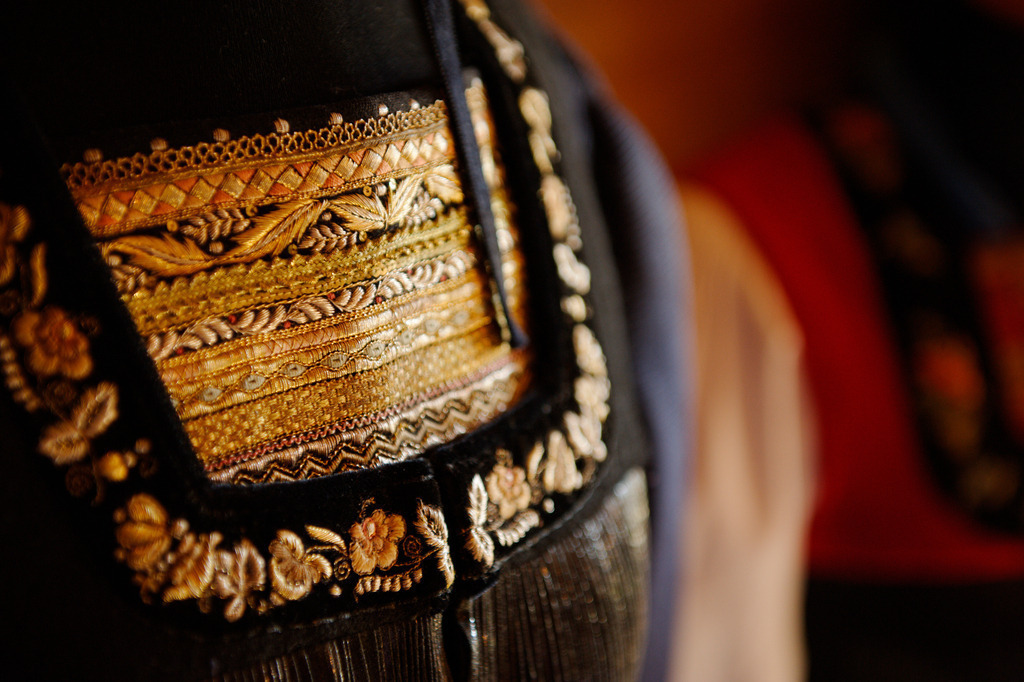 Trachtenkleider | Schwarzenberg, Austria - July 31, 2012: Heimatmuseum Schwarzenberg im Bregenzerwald;  Trachtenkleider. - Realisiert mit Pictrs.com