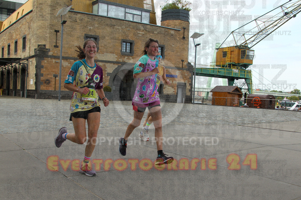 250920_1519_EV4_8444 | Sportfotografie im Rhein-Sieg Kreis, Köln, Bonn, NRW, Rheinland Pfalz, Hessen, etc. Unser Tätigkeitsfeld umfasst den Laufsport vom Volkslauf über den Marathon, Duathlon, Triathon bis zum Ultralauf wie Kölnpfad Ultra oder Schindertrail.