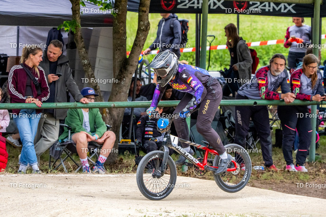 BayBMX2026-06517 | Fotogalerie von Thomas Dettweiler mit Eventbildern und lizenzfreien Fotos. Perfekt als Wandbild, für Büro, Website oder private Nutzung. - Realisiert mit Pictrs.com