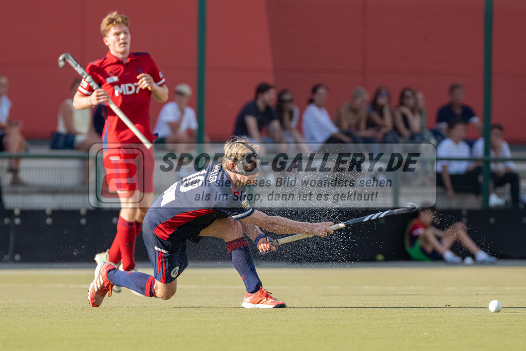 HK_20220903_109806 | 1. Bundesliga Herren Düsseldorfer HC - Mannheimer HC am 3.9.2022 DHC Düsseldorf, Düsseldorf , Linus Müller ( Mannheimer HC #10 )