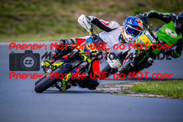 MaZZes_FotoMatrix_220904_8250 | S2