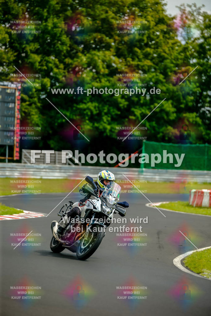 VBK-4964 | Hier findet Ihr Bilder von Touristenfahrten auf der Nürburgring Nordschleife oder von anderen Veranstaltungen die ich besucht habe. Viel Spass beim Durch Schauen 