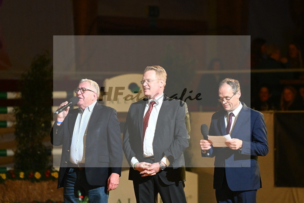 Paulix_Sefrin_Sautter_Schepper_Witzemann_Crome-Sperling_2241818 | hf-fotografie - Realisiert mit Pictrs.com