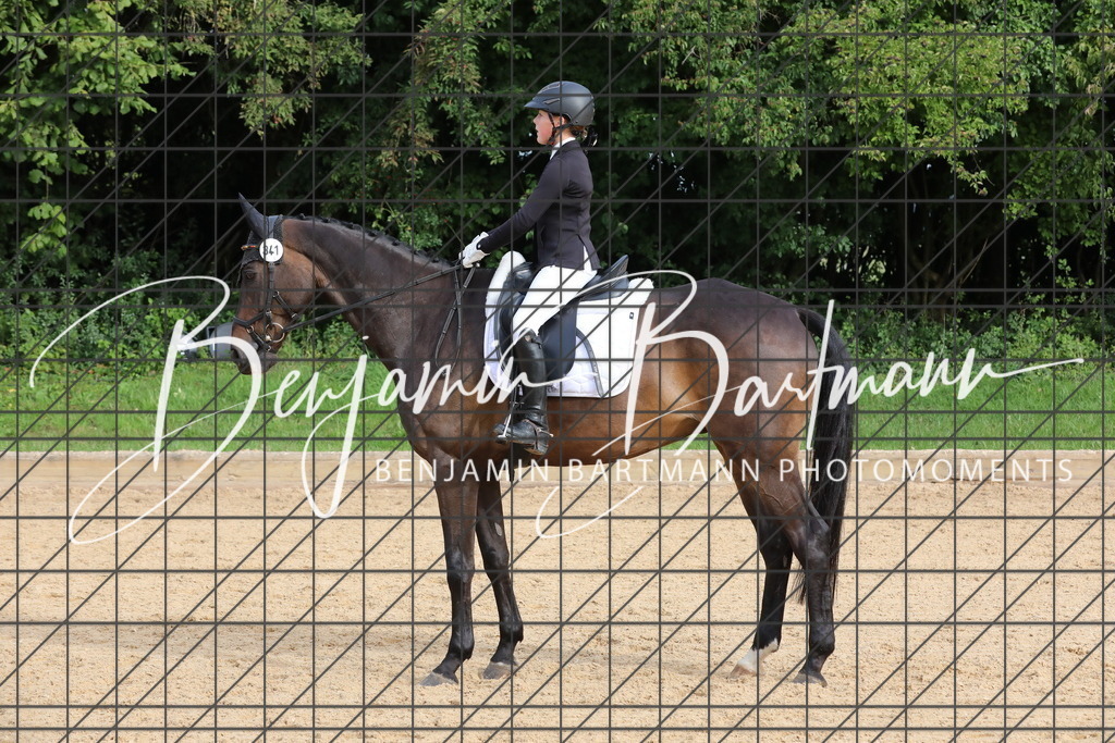 AZ2A1805 | Benjamin Bartmann Photomoments