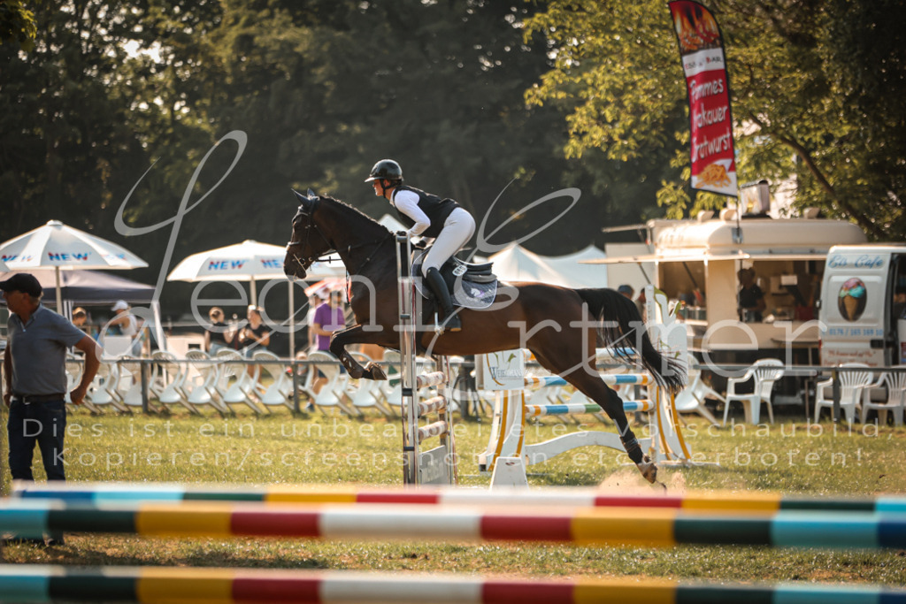 14.FrPfL00136 | Leoni Ertmer Photography - Realisiert mit Pictrs.com