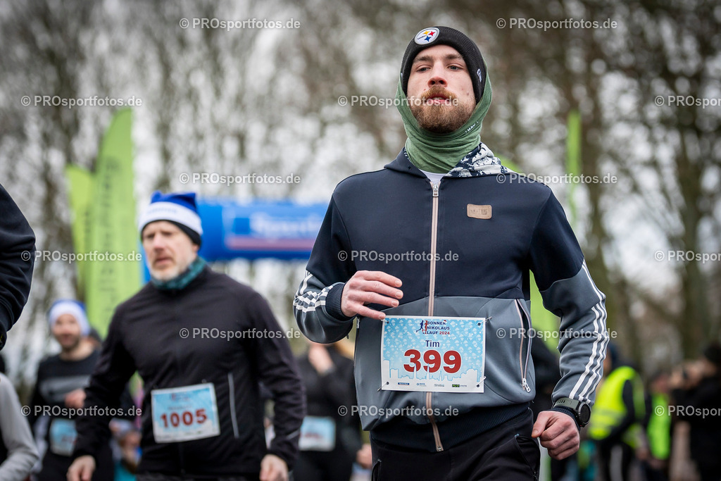 Bonner Nikolauslauf in Bonn, 08.12.2024 | Impressionen vom Bonner Nikolauslauf am 08.12.2024 in Bonn (Freizeitpark Rheinaue). Foto: BEAUTIFUL SPORTS/Axel Kohring